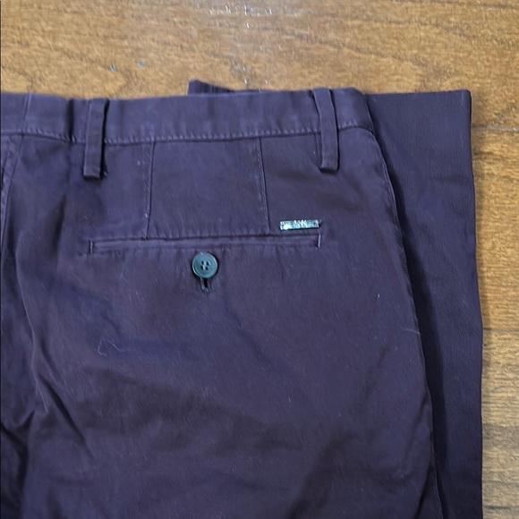 Hugo Boss men’s Slim Fit burgundy eggplant slacks - Picture 4 of 7